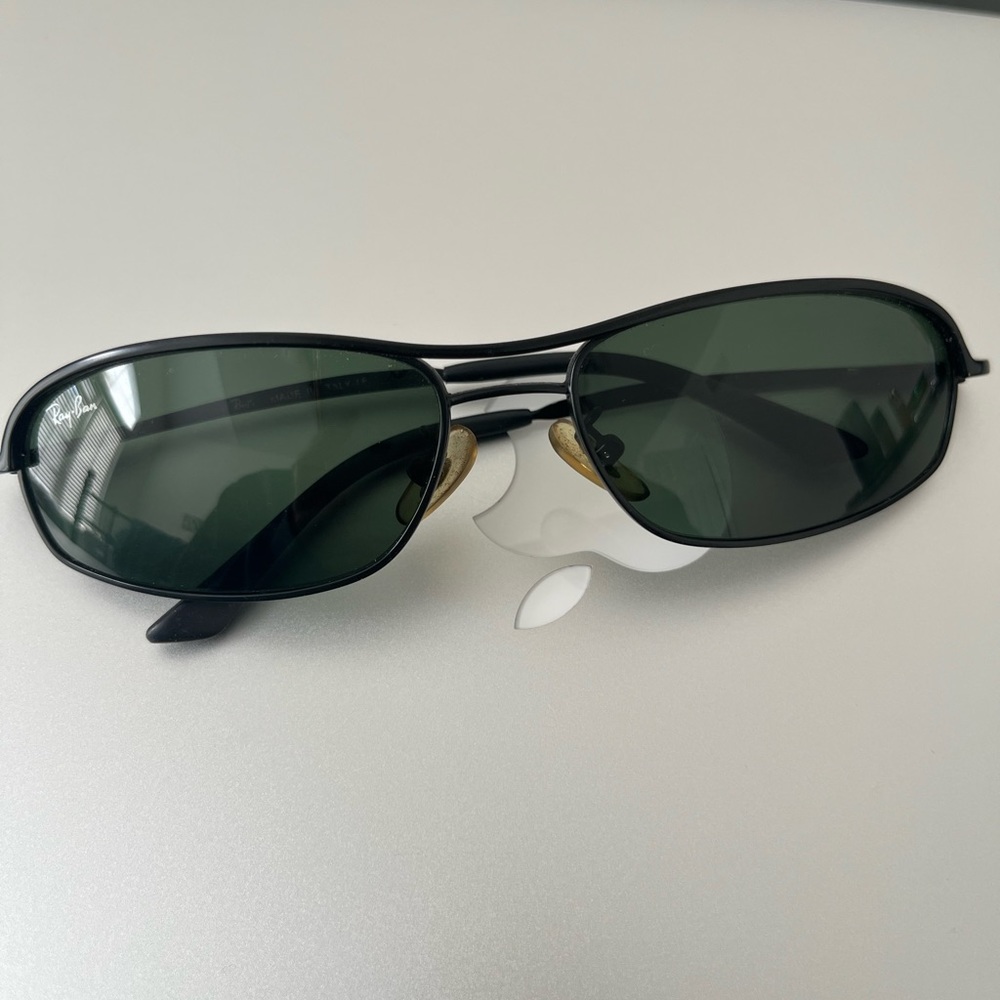 RAY-BAN SUNGLASSES